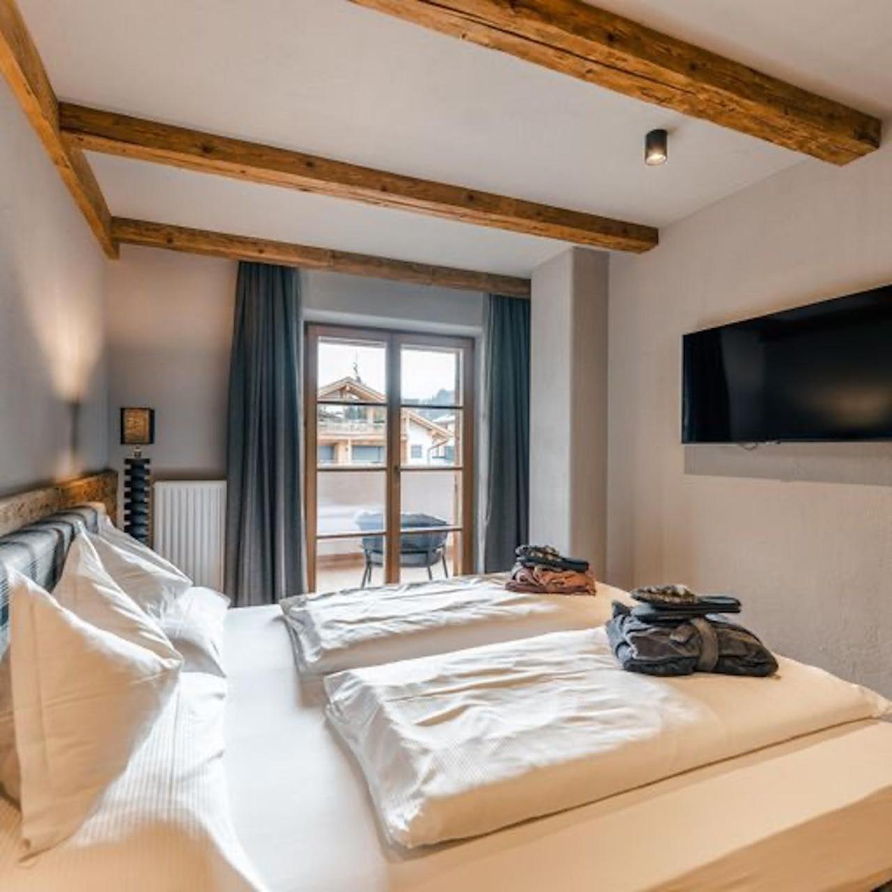 Sportony Mountain Lodges La Villa  Esterno foto