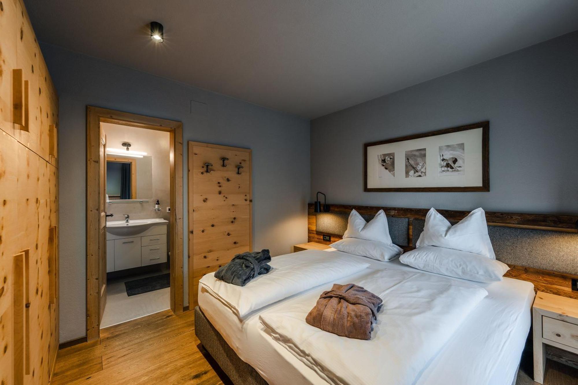 Sportony Mountain Lodges La Villa  Esterno foto